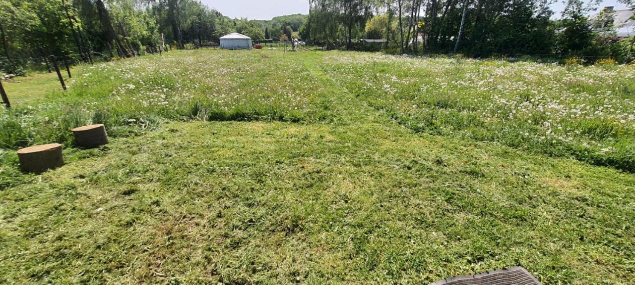 Hotel Slapen Tussen De Ezels In De Yurt Aarschot Zewnętrze zdjęcie